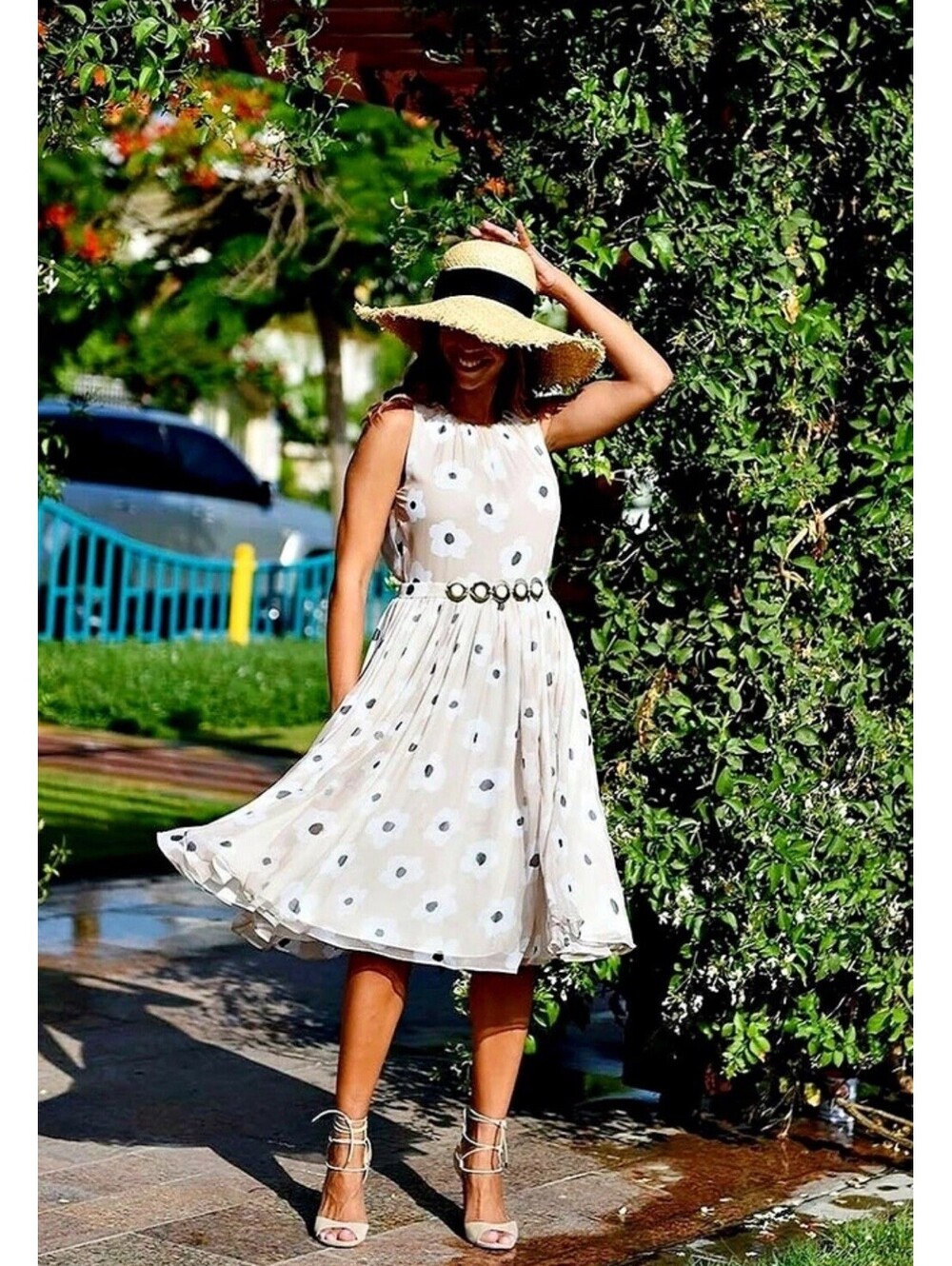 Kate Spade 'Faye' Feminine Floral Belted 100% Silk Chiffon Dress SIZE 4